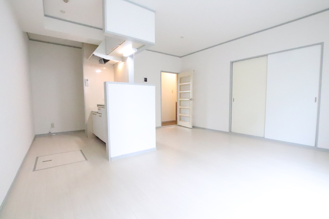 居室・リビング　１２帖のリビング