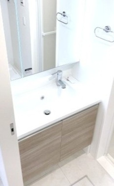 洗面設備　同仕様