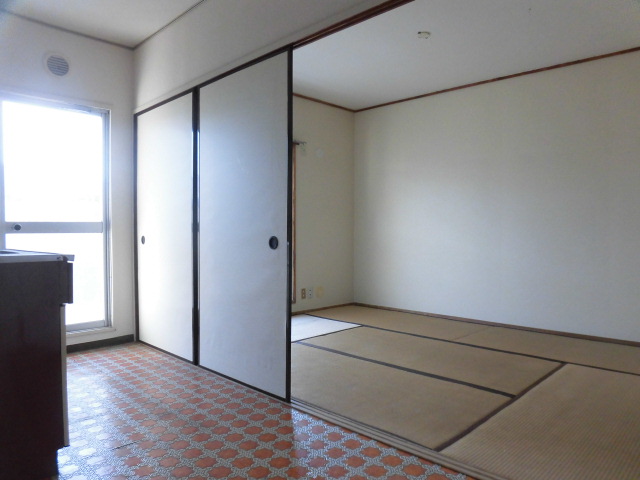 居室・リビング　※別室参考写真・反転タイプ