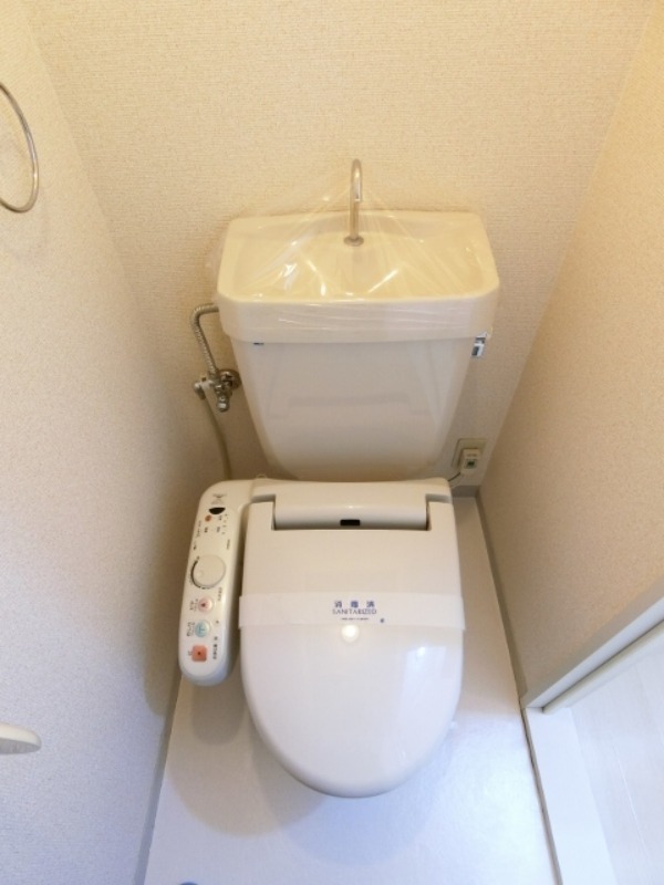 トイレ　図面と現状に相違がある場合には現状を優先