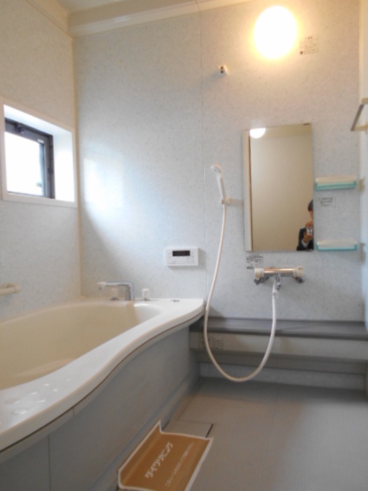 バス・シャワールーム　浴室