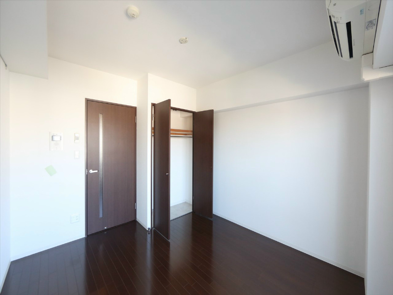 その他部屋・スペース　洋室6.8帖　クローゼット付（収納充実してます）