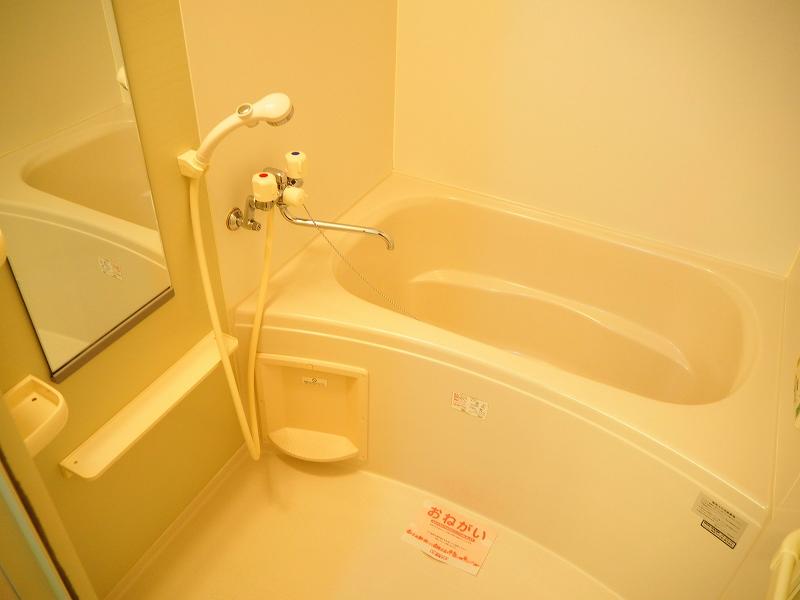 バス・シャワールーム　浴室