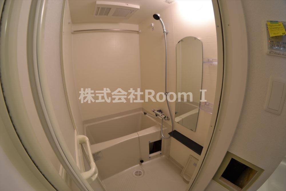 バス・シャワールーム　きれいなお風呂です