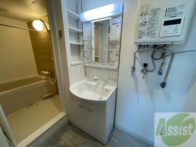 洗面設備　シャンプードレッサーで身支度もラクラクです！