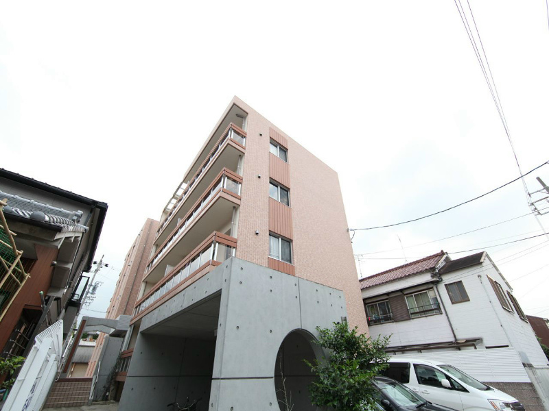 建物外観　外観　オートロック付　敷地内駐車場付