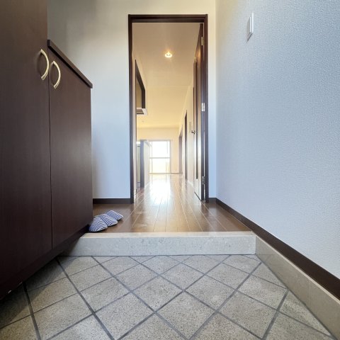 玄関　同仕様タイプです