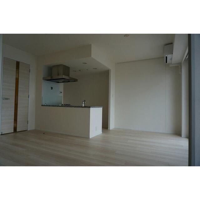 居室・リビング　居間です