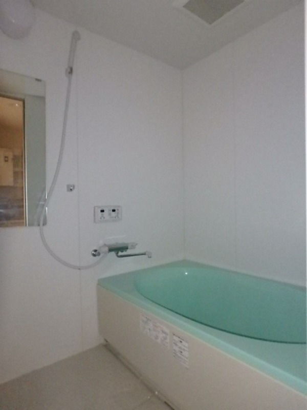 バス・シャワールーム　図面と現状に相違がある場合には現状を優先