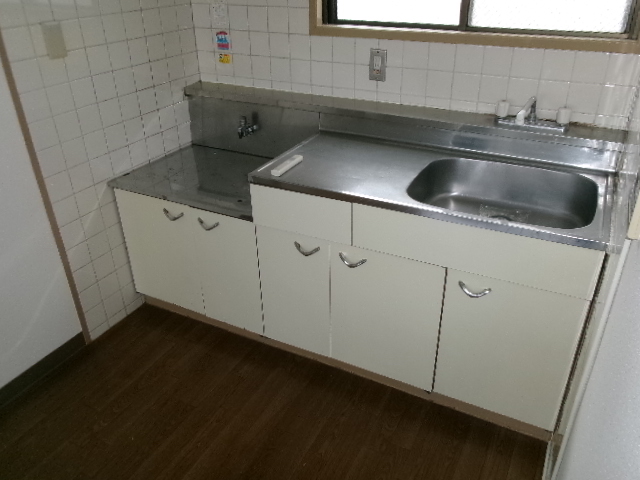 キッチン　現況を優先させていただきます。