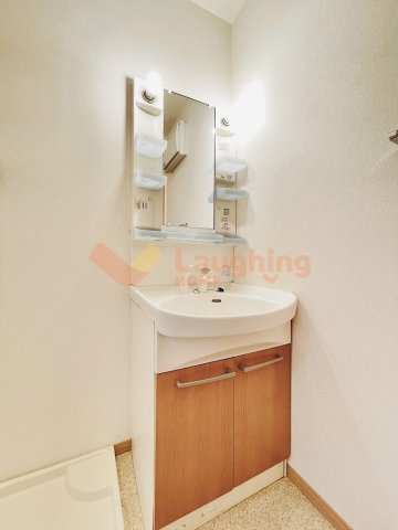 洗面設備　独立洗面化粧台付き