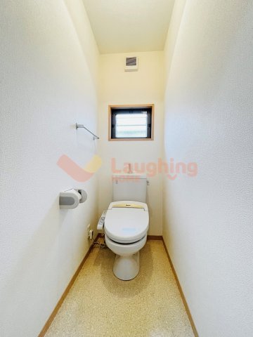 トイレ　ゆったりとした空間のトイレです