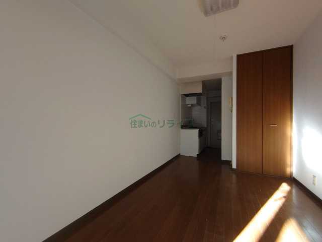 居室・リビング　※参考写真です。同じ間取りの別部屋になります。