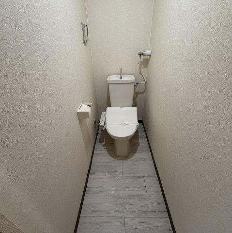 トイレ　清潔感のあるトイレです