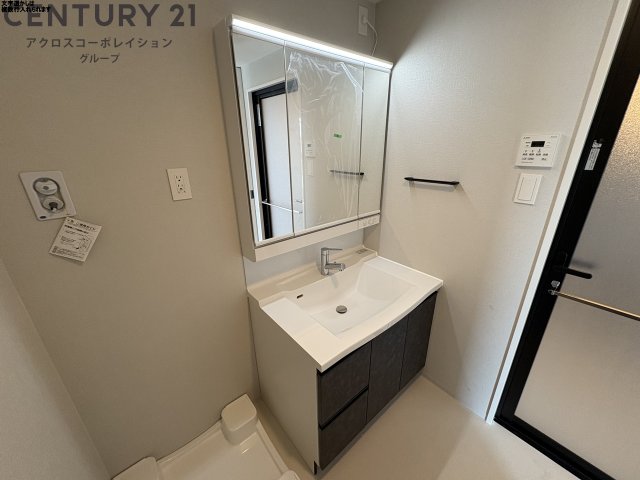 洗面設備　独立洗面化粧台付きでおすすめです！