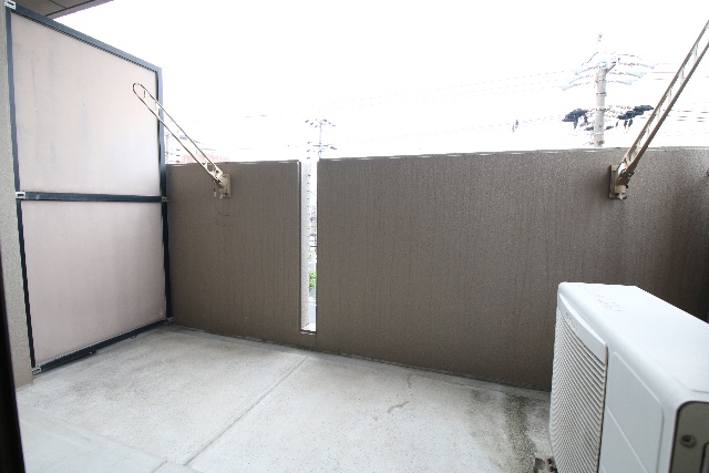 バルコニー　※別号室のお写真のため現況優先