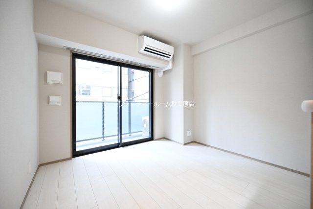 居室・リビング　★《見学予約受付中》当店では契約金がクレジット決済可能です★