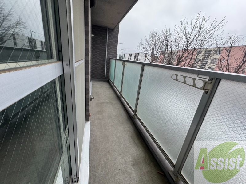 バルコニー　バルコニーが付いていますので一息ついてみてはいかがですか。