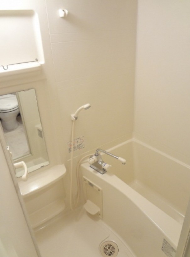 バス・シャワールーム　風呂