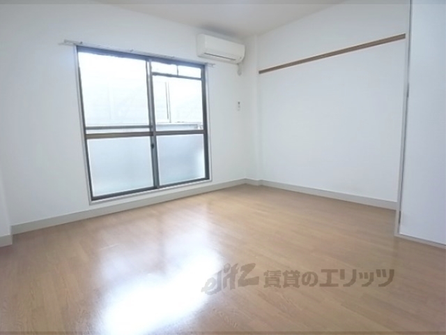 居室・リビング　洋室