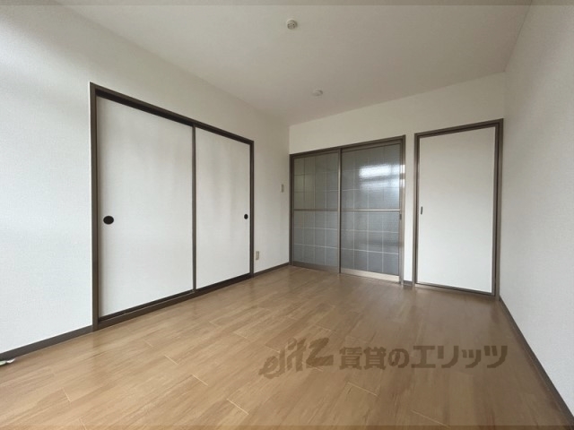 居室・リビング　洋室