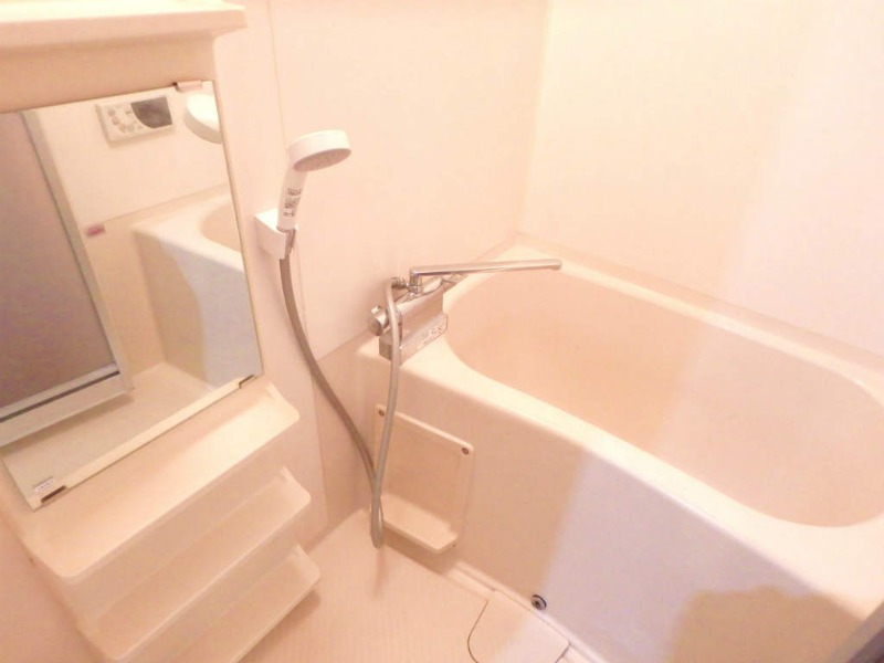 バス・シャワールーム　綺麗なお風呂でリラックス効果も