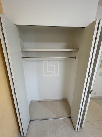 収納　クラウンハイム北心斎橋フラワーコート　クローゼット