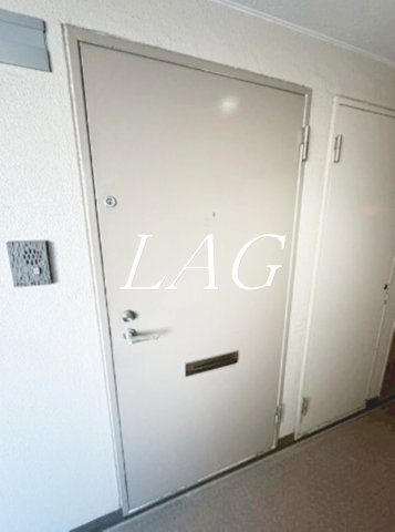 玄関　玄関です。