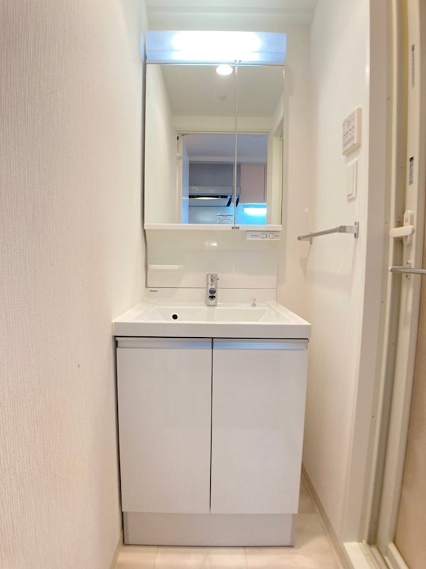 洗面設備　忙しい朝には欠かせない洗面所です