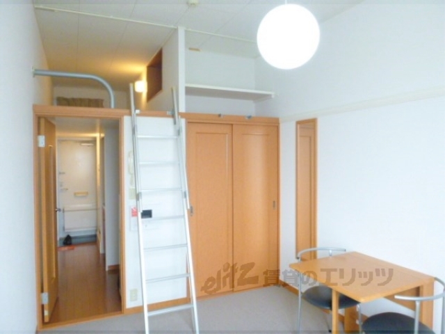 居室・リビング　洋室