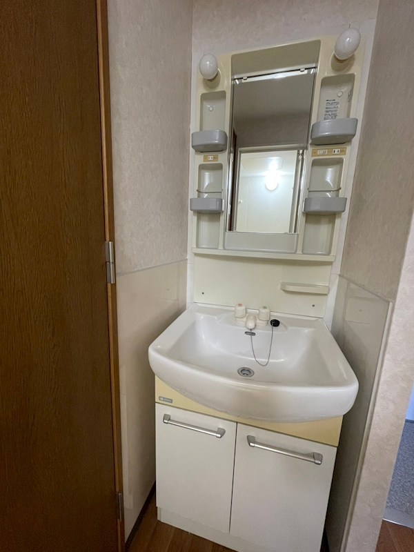 洗面設備　別部屋参照