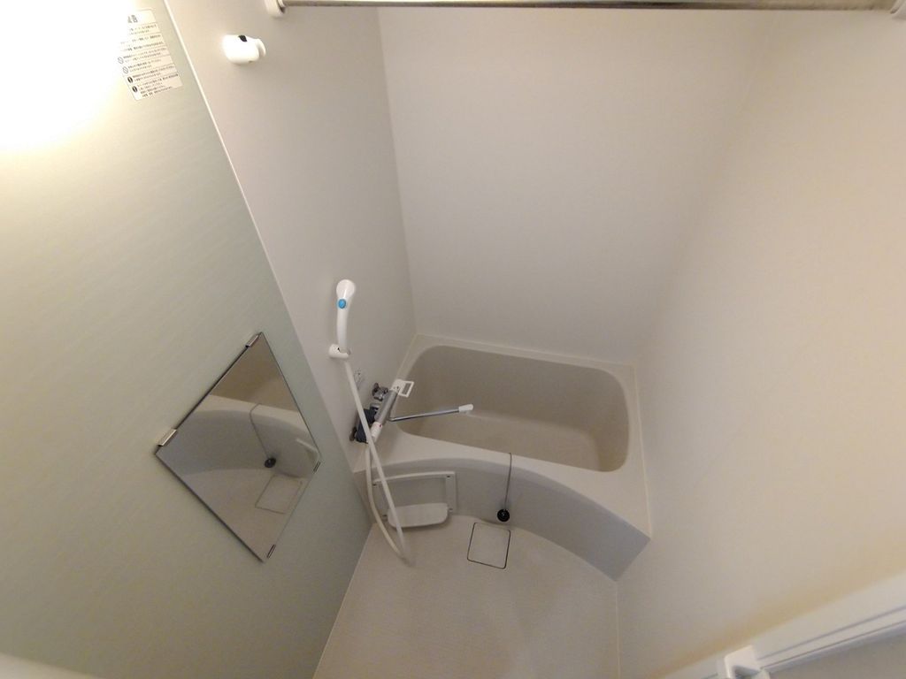 バス・シャワールーム　バス