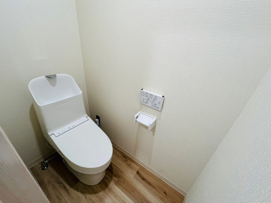 トイレ　※新築の為イメージです