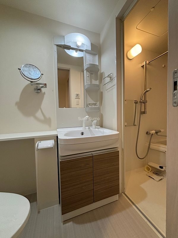 洗面設備　洗面所です