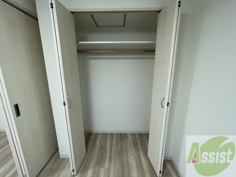 収納　洋室にはクローゼットがあるのですっきり片付きそうです。