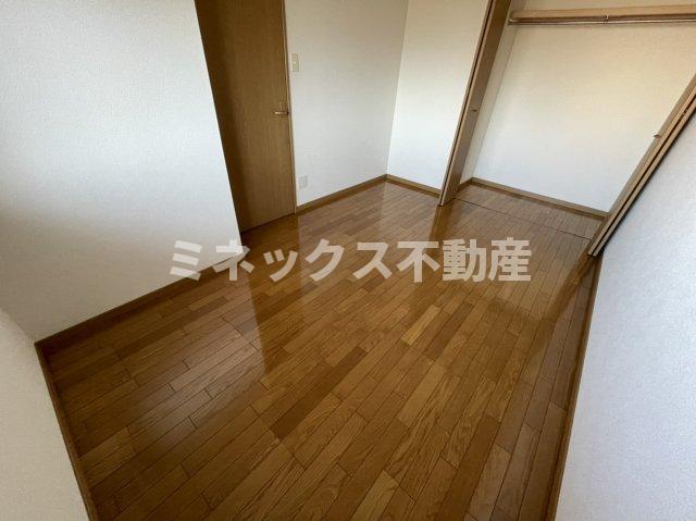 トイレ　同タイプのお部屋の写真。現況を優先します。