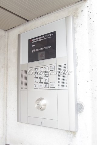 セキュリティ　☆モニター付きオートロック完備☆