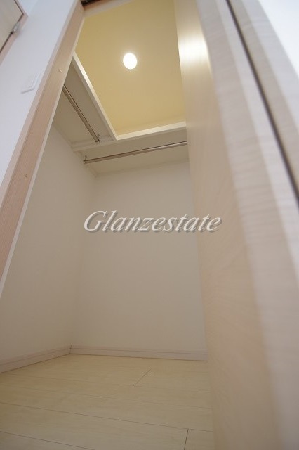 収納　☆広々ウォークインクローゼットです☆