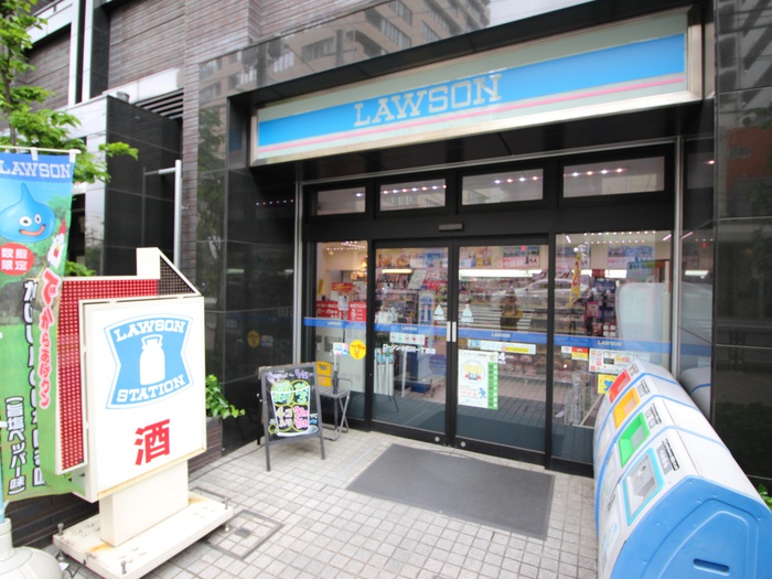 コンビニ　ローソン（コンビニ）まで300m