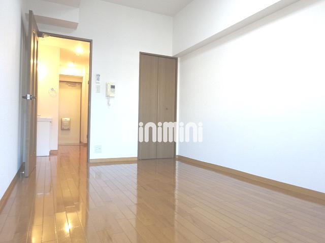 その他部屋・スペース　ベランダ側から見たお部屋の雰囲気です。