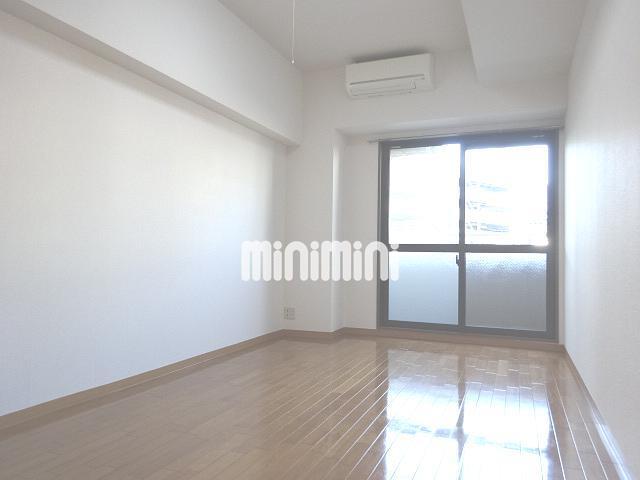 居室・リビング　広々としたお部屋です。