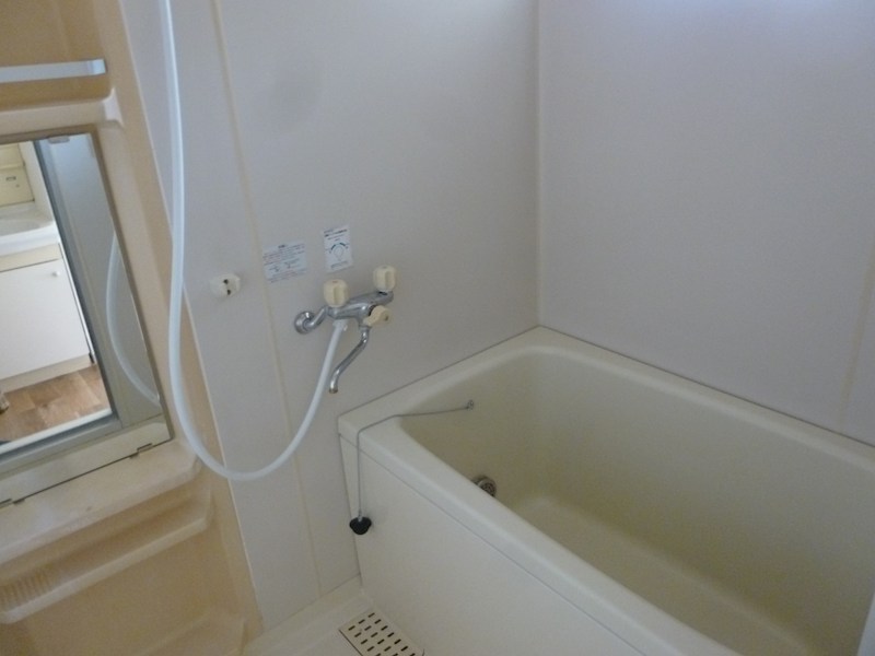 バス・シャワールーム　現況優先
