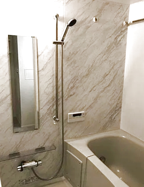 バス・シャワールーム