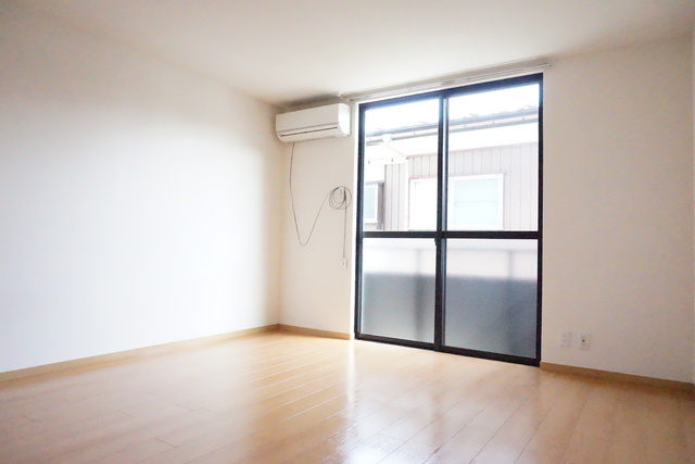 居室・リビング　南向き洋室９帖です※同タイプ参考写真