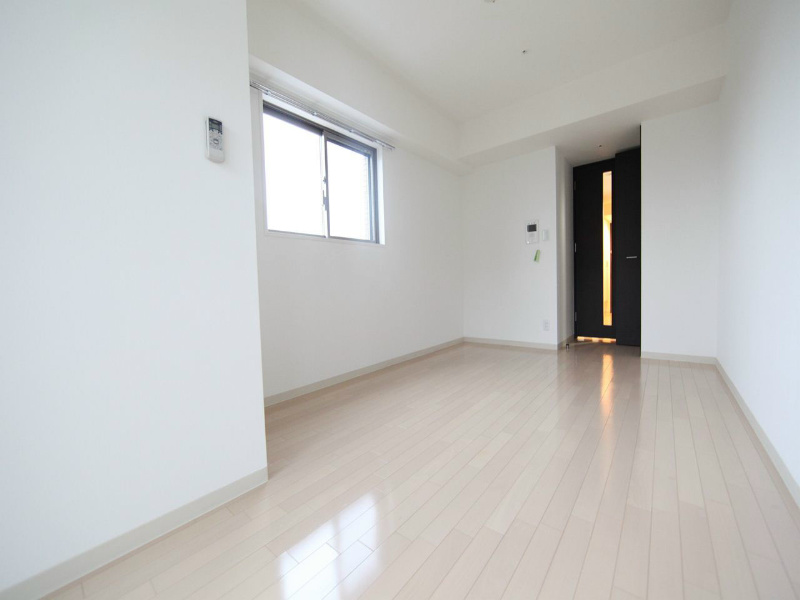 その他部屋・スペース　洋室8.8帖　クローゼット付（収納充実してます）