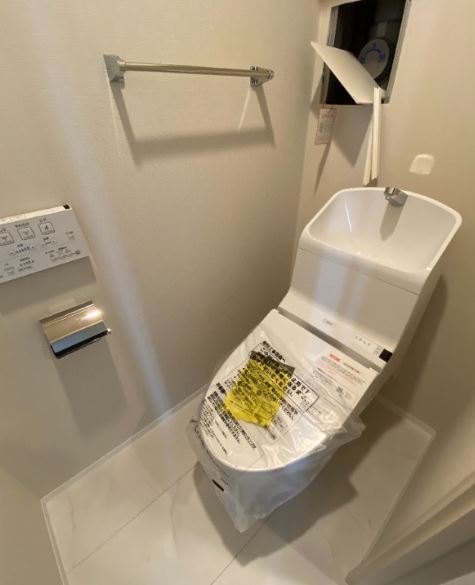 トイレ　★温水洗浄便座★