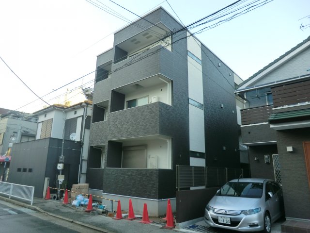 建物外観　オートロック付きで安心のセキュリティ♪