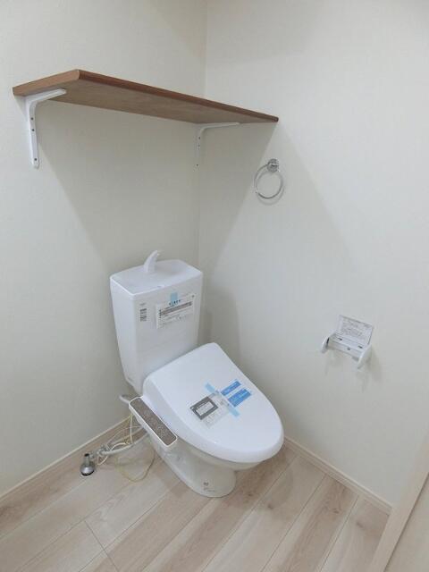 トイレ　ウォシュレットつき！