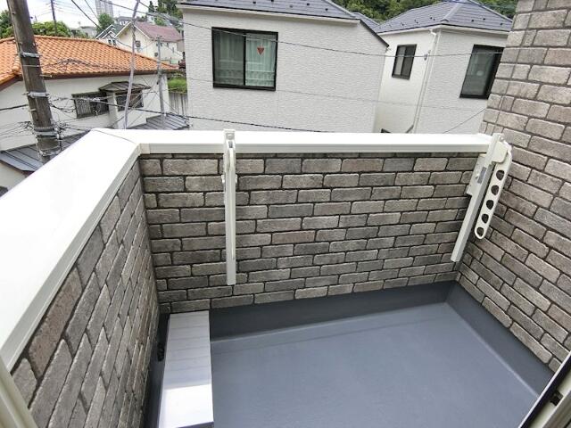 バルコニー　２．３Ｆはバルコニー付き！