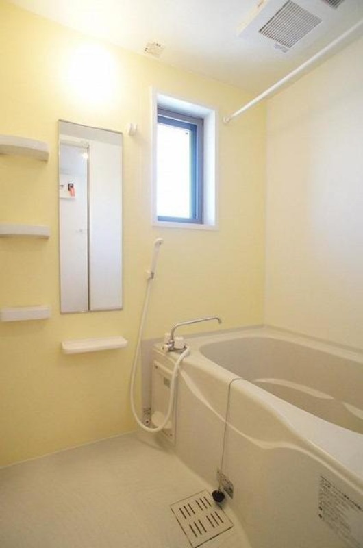 バス・シャワールーム　図面と現状に相違がある場合には現状を優先